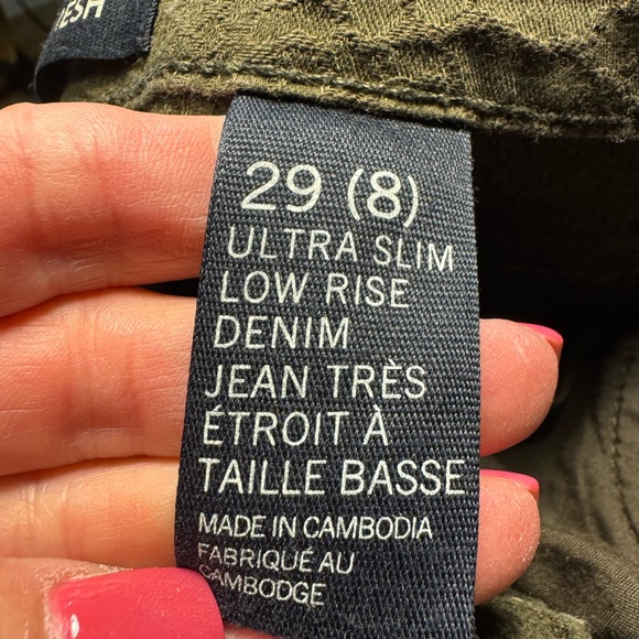 Joe Fresh Olive Green Skinny Pants - Picture 9 of 10